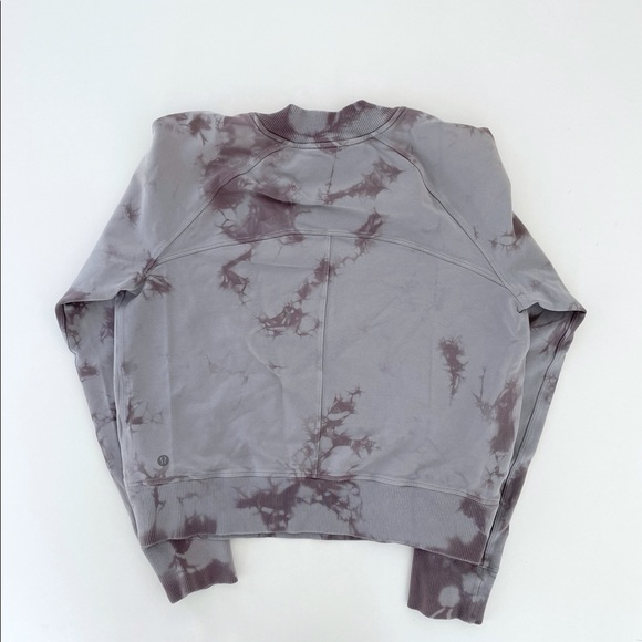 lululemon Ready to Roll Crew
Shibori Gris Magnum - Picture 2 of 3